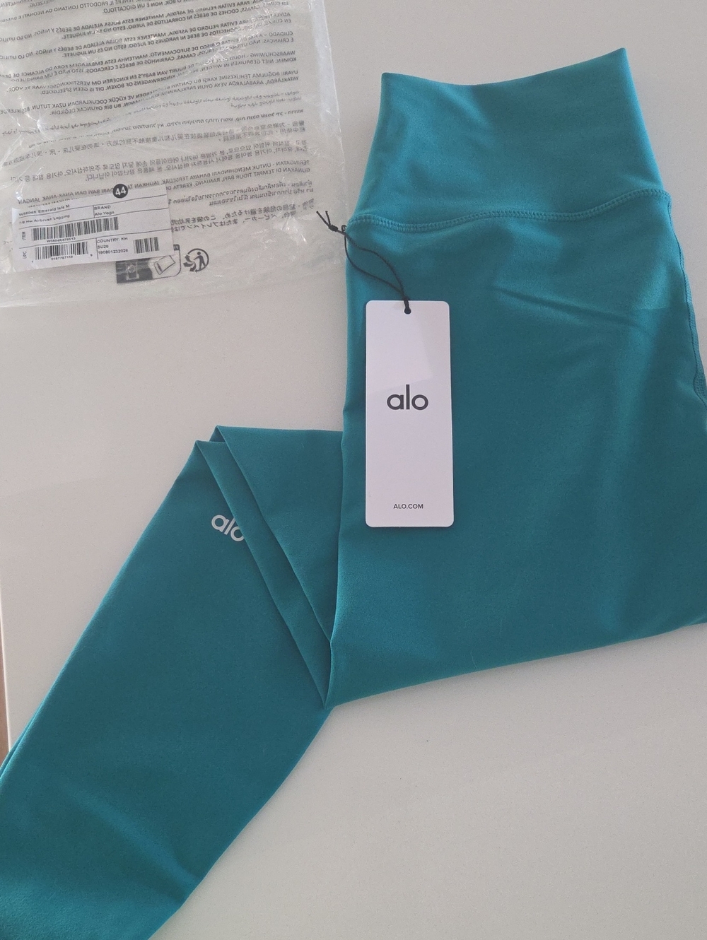 ALO Yoga High-Waist Performance Leggings